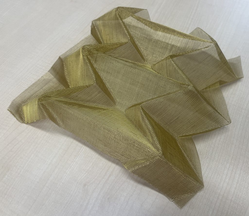 真鍮網折り紙加工